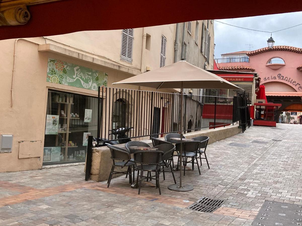 Appartement De Charme Suquet Cannes Exterior foto
